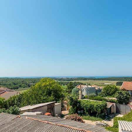 Apartman Dobrec Poreč Buitenkant foto