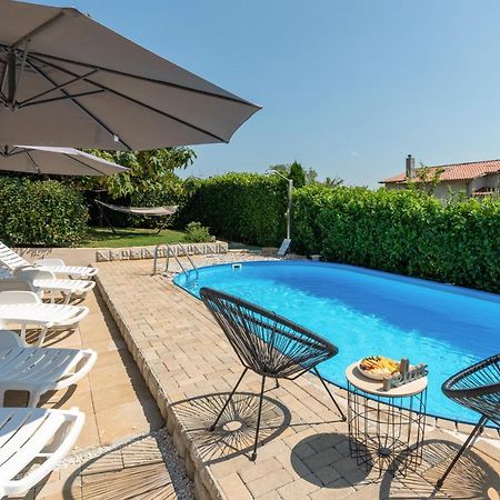 Apartman Dobrec Poreč Buitenkant foto