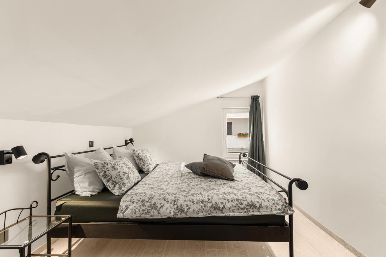 Apartman Dobrec Poreč Buitenkant foto