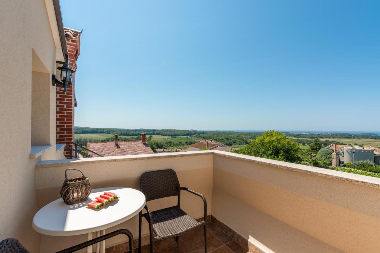 Apartman Dobrec Poreč Buitenkant foto