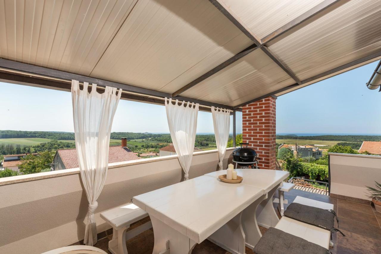 Apartman Dobrec Poreč Buitenkant foto